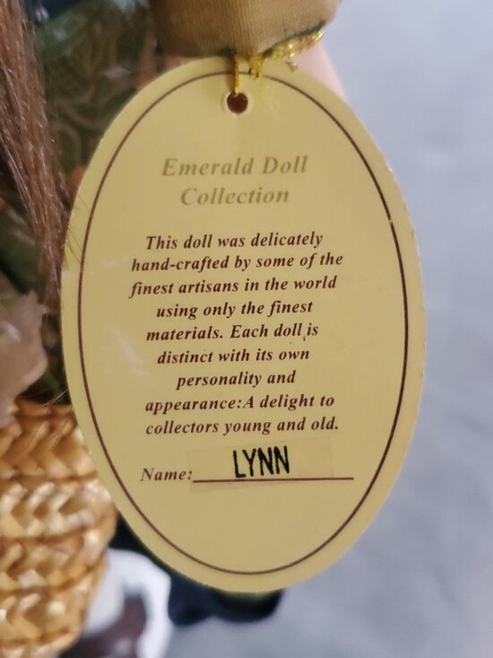 Porcelain Emerald Doll Collection - Picture 2 of 5